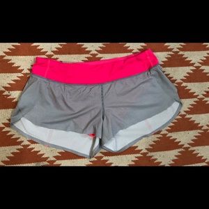Lululemon shorts 2.5 inseam